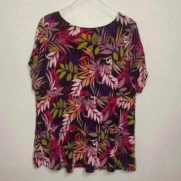 Torrid Tropical Multi Color Tiered Button Front Top Blouse 2 2X 18/20 - Picture 7 of 7